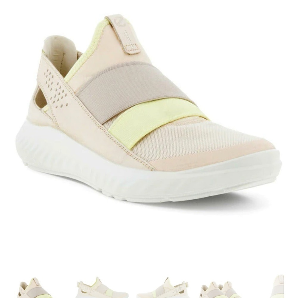 ECCO WOMEN'S ST.1 LITE SLIP ON SHOE 7 71/2